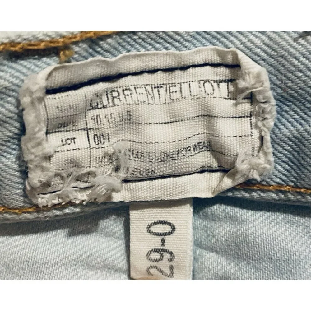 Current Elliot Shorts Womens 29 Light Blue Distressed Denim The Long Boyfriend